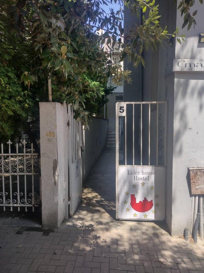 Лидер Хаус Хостел Warna Exterior foto